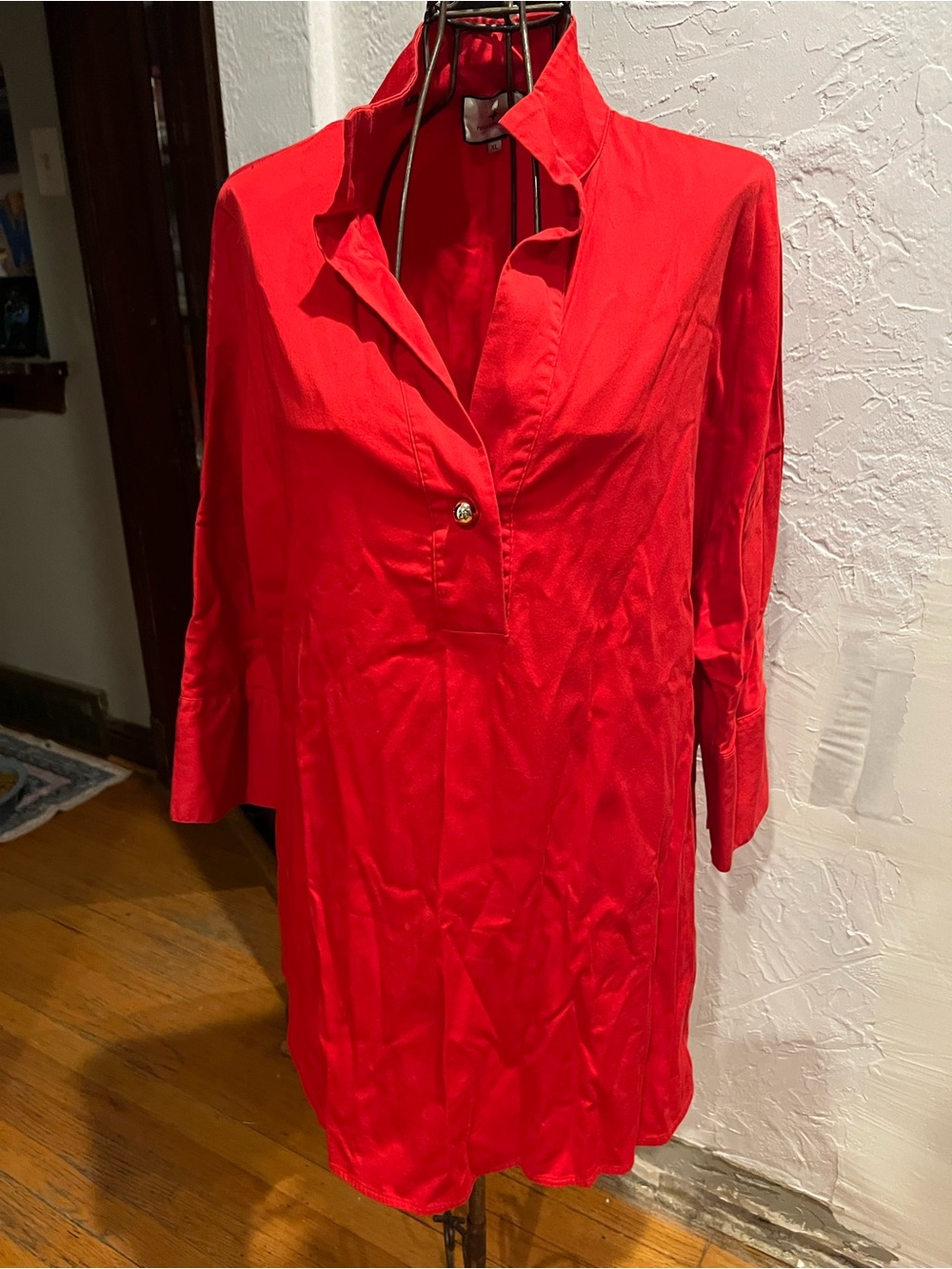 Tuckernuck Scarlet V-Neck Tunic with Button
